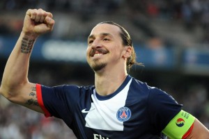 阿尔卡拉斯强势晋级温网四强 新生代天王再显统治力