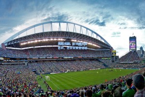 英超激战，主场憾负伯恩利，逆转未果显遗憾