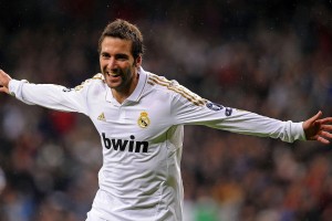 豪门重磅引援！顶级球星完成天价转会，新东家豪掷千金打造冠军阵容