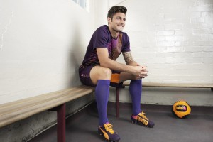 CBA季后赛激战正酣 辽宁广东上演巅峰对决