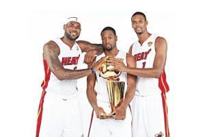 5记三分！朱芳雨今夜再还魂 广东力克广厦升至第三